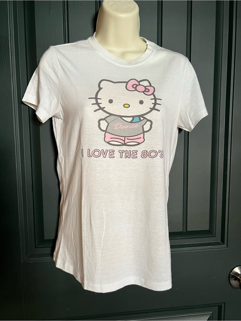 Y2K, vintage Hello Kitty Juniors Graphic Tee